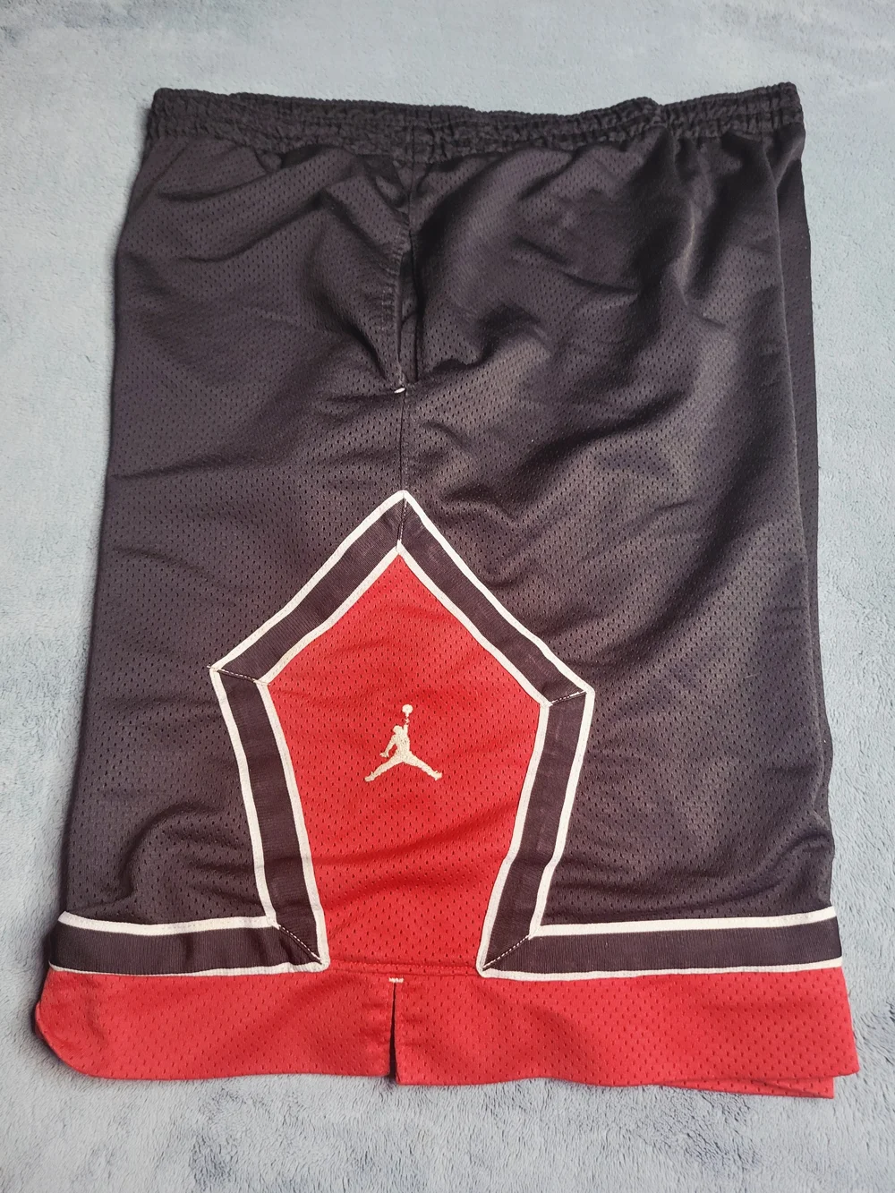 VTG Jordan 20th Anniversary Diamond Wings Mesh Shorts Black Red Mens L Rare 2005